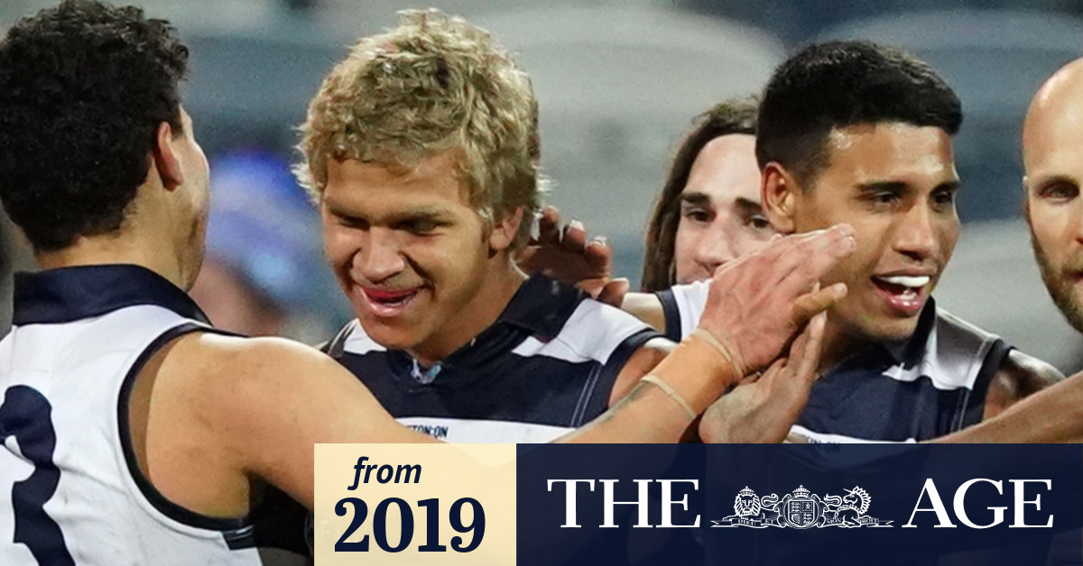 Cats strangle Kangaroos to maintain top spot